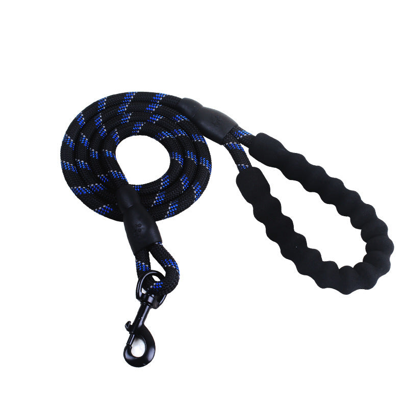Durable nylon dog rope leash in black and blue, featuring a comfortable grip handle and sturdy clip